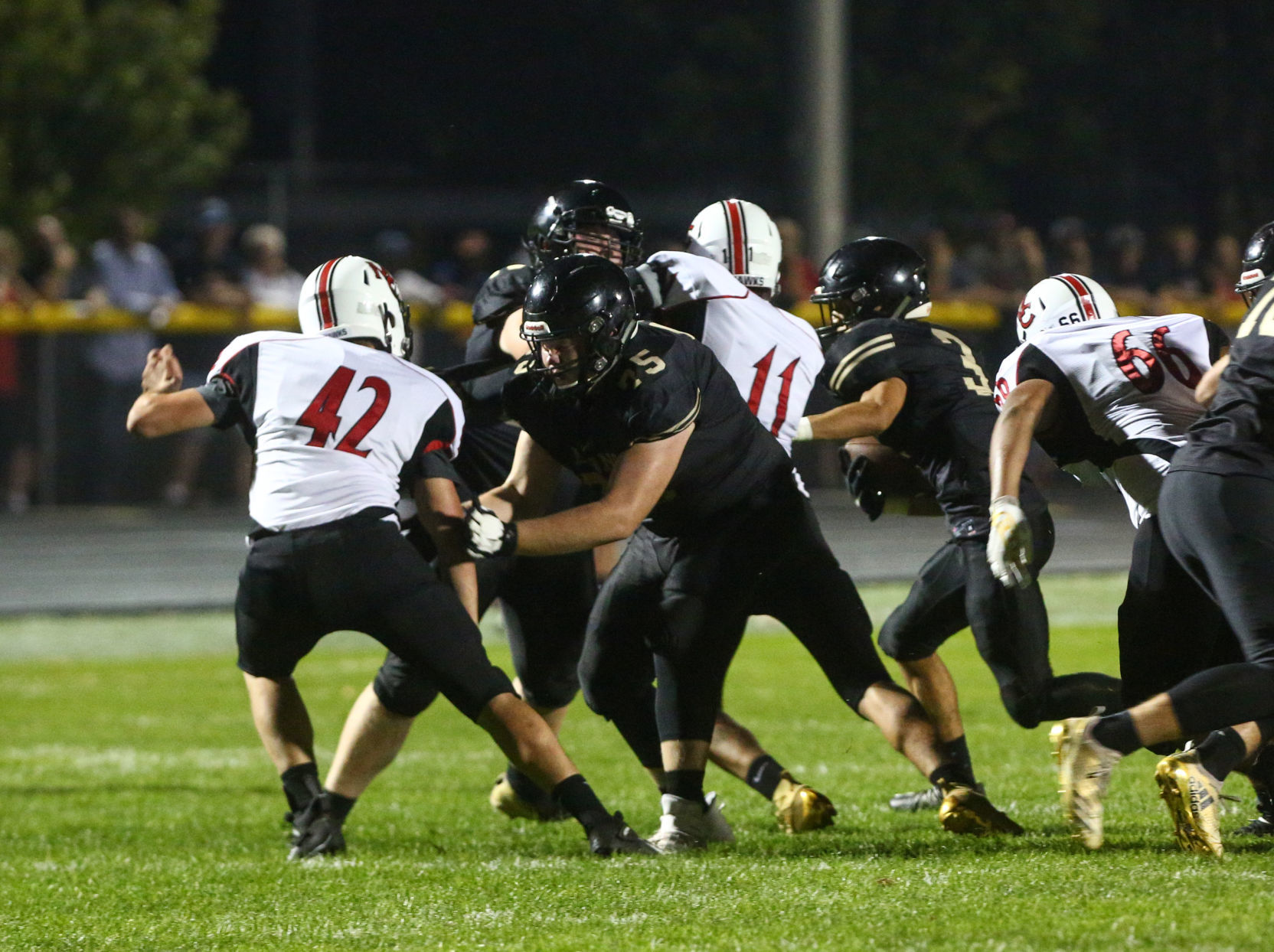 Clear Lake vs MCHS football 09.20.19 (5).jpg
